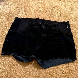 Isabel maternity black jean shorts